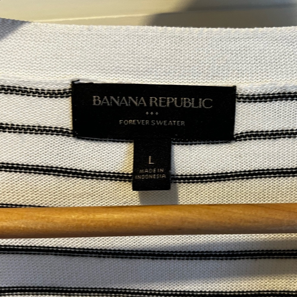Banana Republic Striped Forever Sweater - Picture 7 of 7